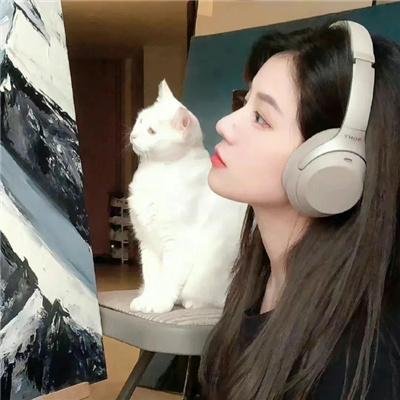 露露·贝特小姐